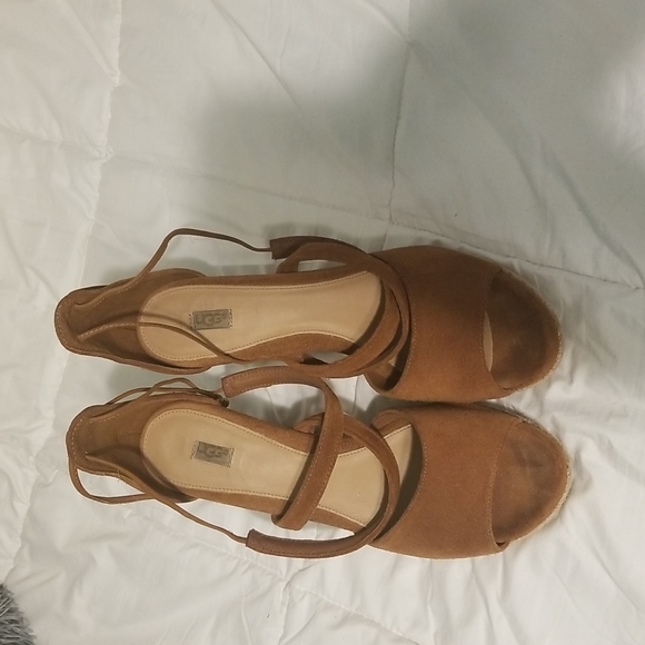 Ugg wedge sandals/espadrilles - Picture 1 of 8